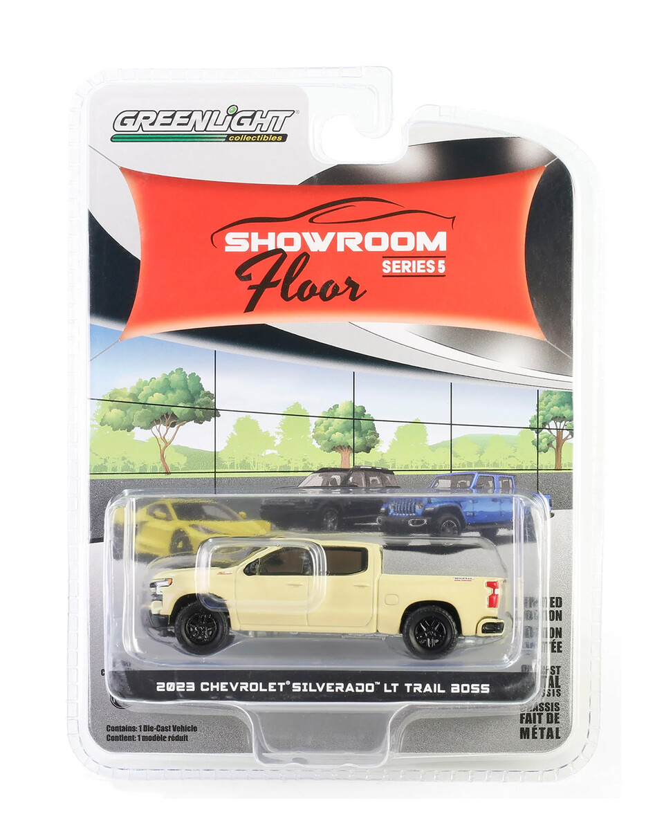 Greenlight - Greenlight 1/64 Showroom Floor Series 5- 2023 Chevrolet Silverado LT Trail Boss 68050-C Greenlight - Greenlight 1/64 Showroom Floor Series 5- 2023 Chevrolet Silverado LT Trail Boss 68050-C
