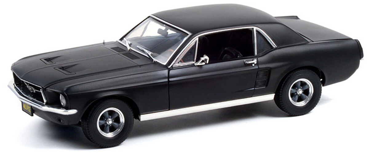 Greenlight 1:18 Creed (2015) - Adonis Creed's 1967 Ford Mustang Coupe - Matte Black 13611 - Thumbnail