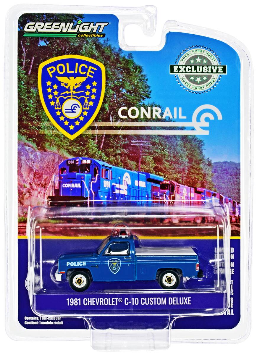 Greenlight 1:64 1981 Chevrolet C-10 Custom Deluxe - Conrail (Consolidated Rail Corporation) Police 30278