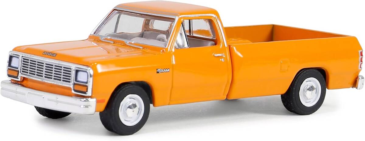 Greenlight 1/64 Blue Collar Collection Series 13- 1982 Dodge Ram D-250 Pickup 35280-C