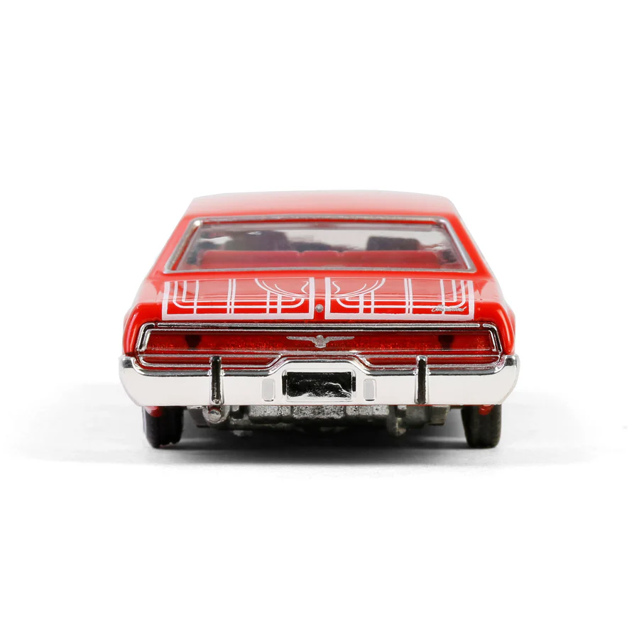 Greenlight 1/64 California Lowriders Series 6- 1973 Ford Thunderbird 63070-E