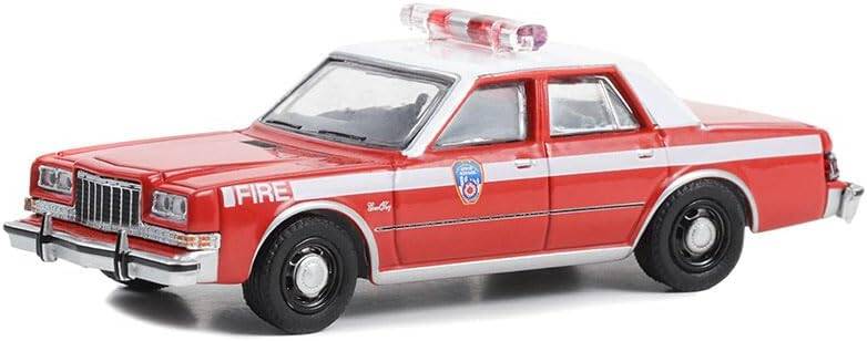 Greenlight 1/64 Fire & Rescue Series 4- 1985 Plymouth Gran Fury 67050-C