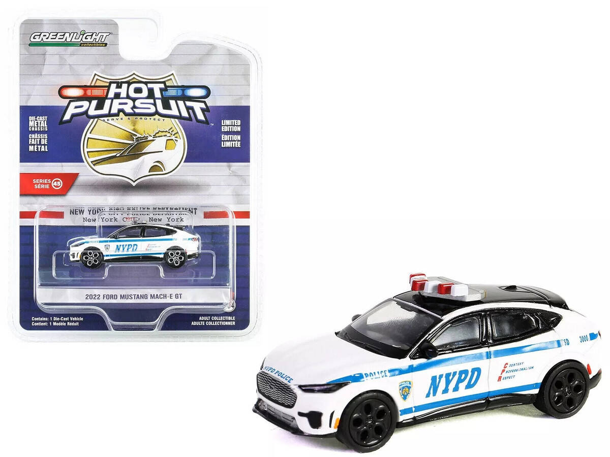 Greenlight 1/64 Hot Pursuit Series 45- 2022 Ford Mustang Mach-E GT 43030-F