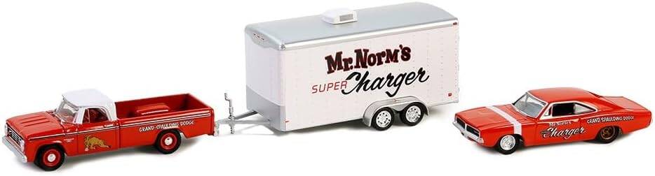 Greenlight 1/64 Racing Hitch & Tow Series 5 - Mr. Norms - 1966 Dodge D-100 and 1969 Dodge Charger 