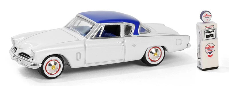Greenlight 1/64 The Hobby Shop Series 16 - 1954 Studebaker Commander Starliner with Vintage 97160-B