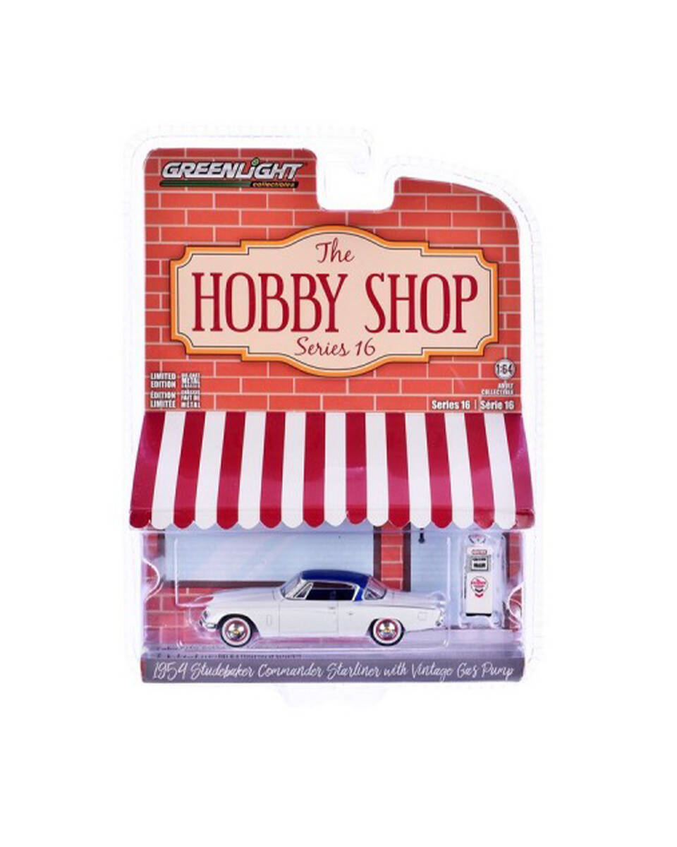 Greenlight 1/64 The Hobby Shop Series 16 - 1954 Studebaker Commander Starliner with Vintage 97160-B