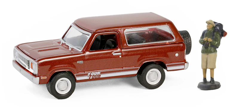 Greenlight 1/64 The Hobby Shop Series 16- 1978 Plymouth Trail Duster wiht Backpacker Figure 97160-C