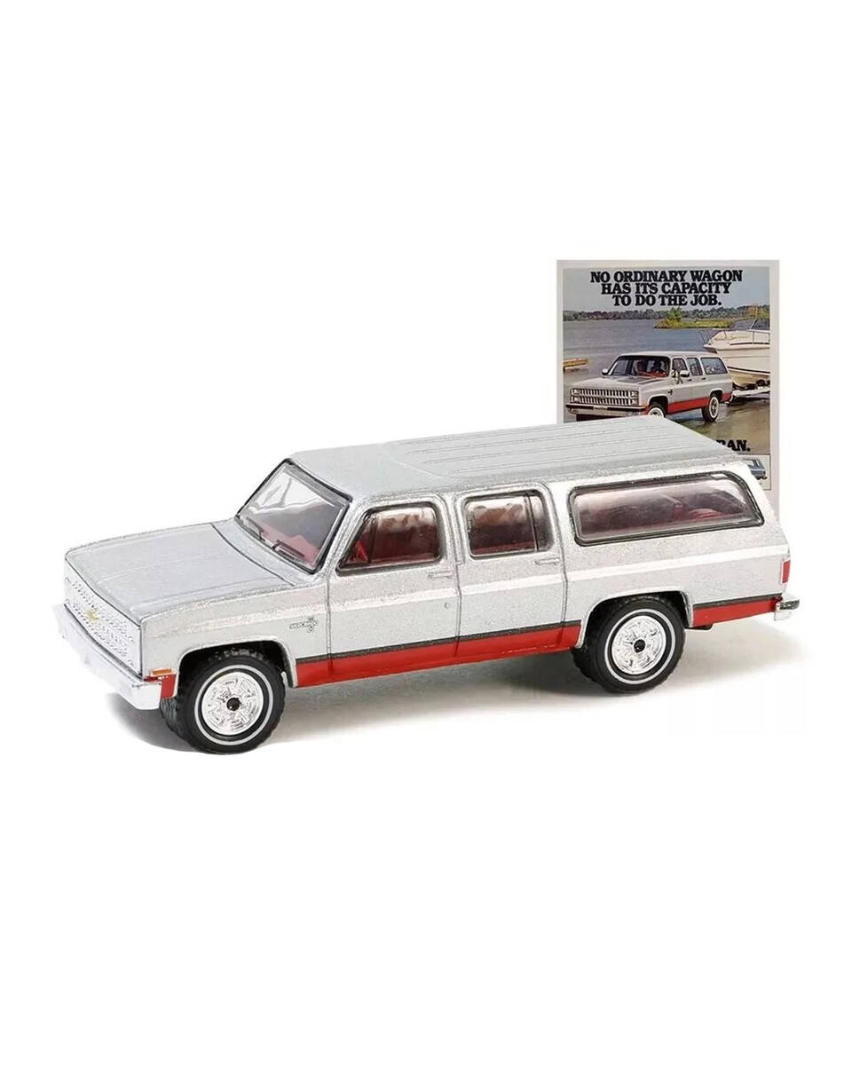 Greenlight 1/64 Vintage Ad Cars Series 10- 1981 Chevrolet Suburban 39140-F