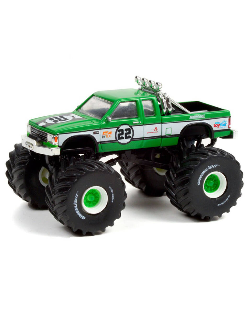 Greenlight 1986 Chevrolet Extended Cab Monster Truck - 2022 GreenLight Trade Show Exclusive