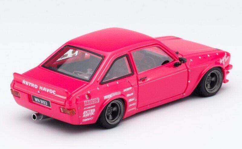 Inno 1/64 FORD ESCORT MK2 PANDEM 