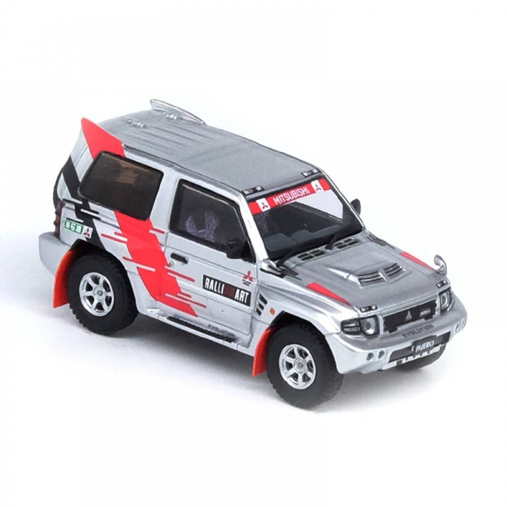 Inno 1/64 MITSUBISHI PAJERO EVOLUTION 