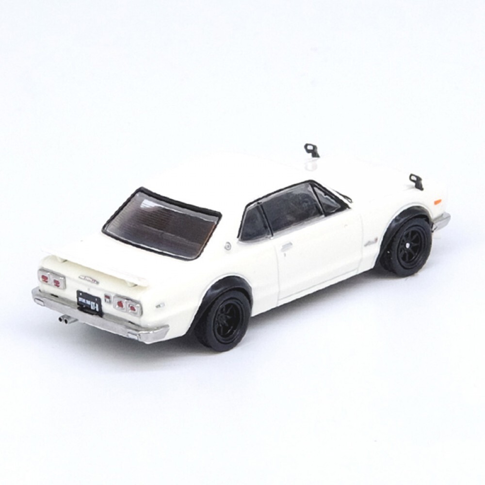 Inno 1/64 NISSAN SKYLINE 2000 GT-R (KPGC10) White IN64-KPGC10-WHI - Thumbnail