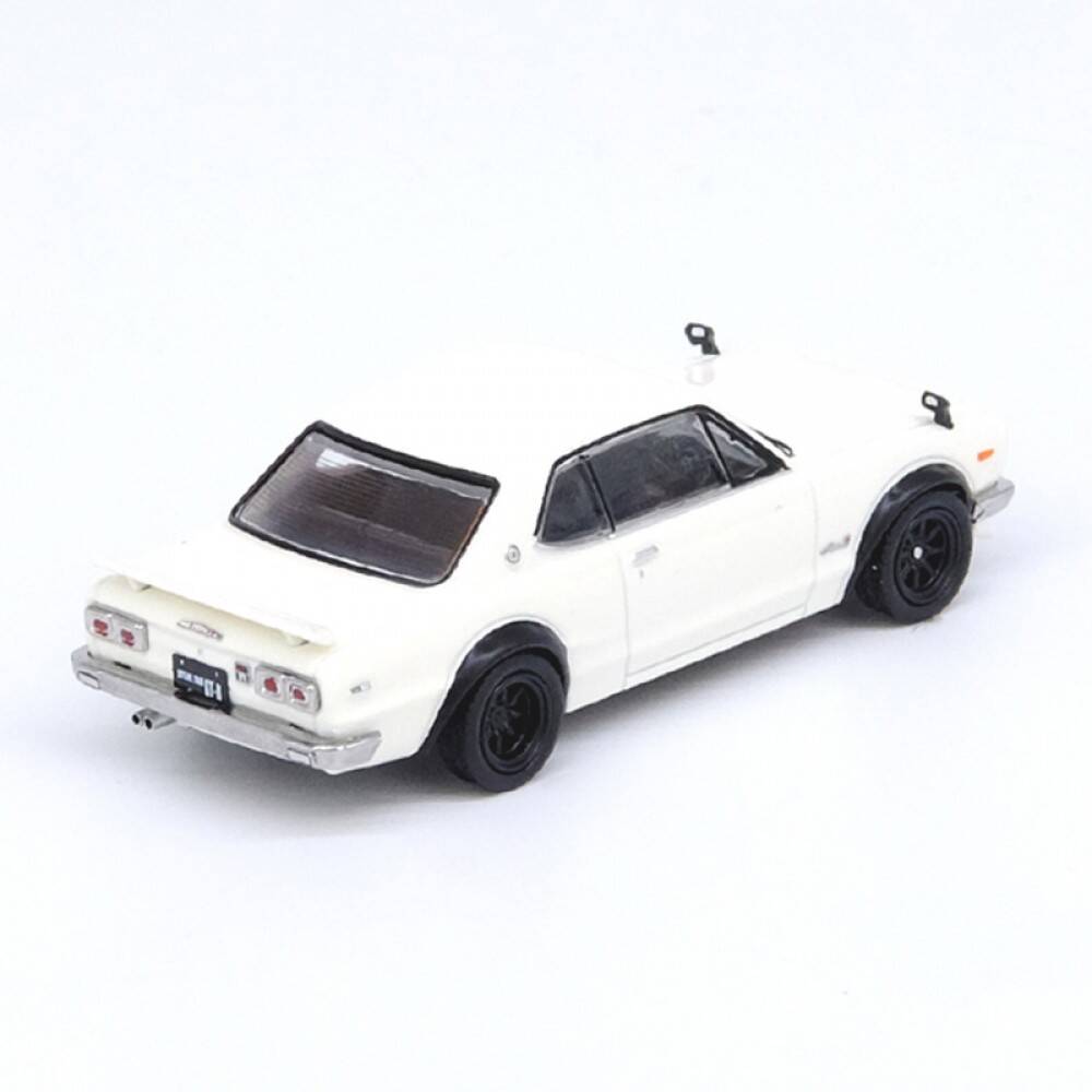 Inno 1/64 NISSAN SKYLINE 2000 GT-R (KPGC10) White IN64-KPGC10-WHI