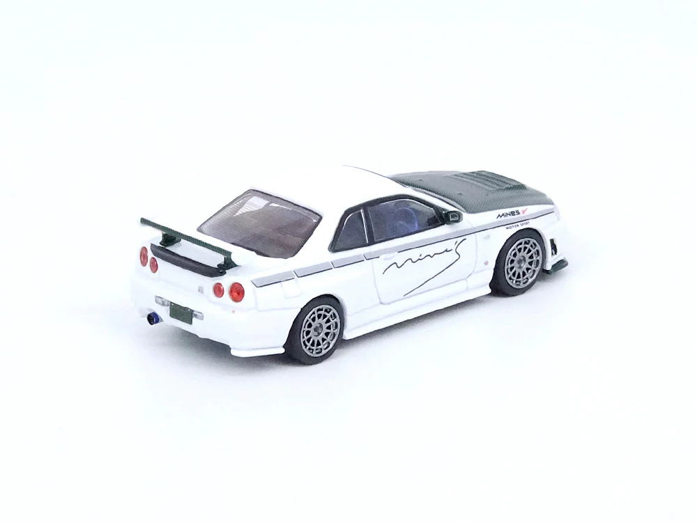 Inno 1/64 NISSAN SKYLINE GT-R (R34) NISMO R-TUNE 