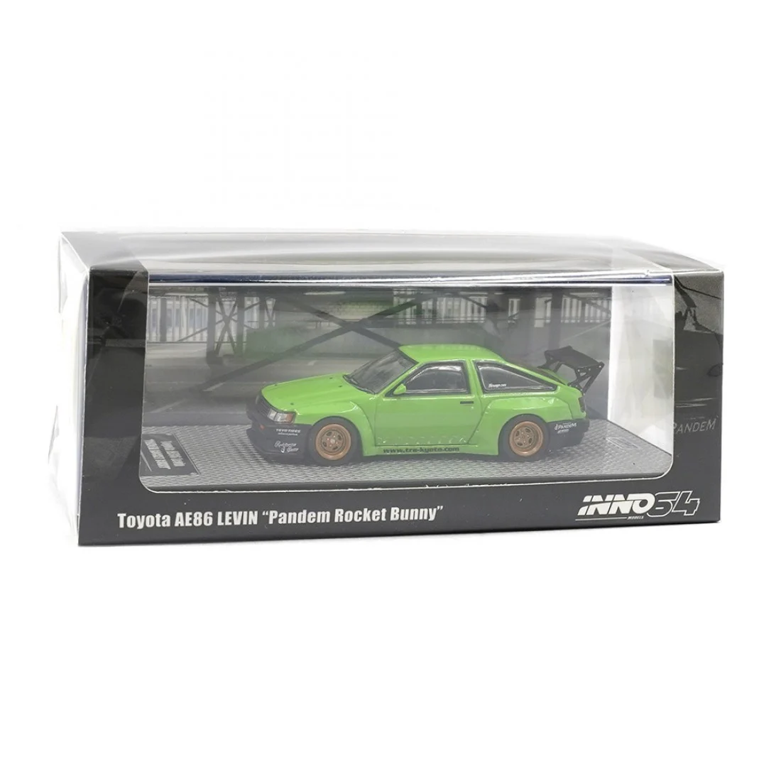 Inno 1/64 Toyota A AE86 Levin 