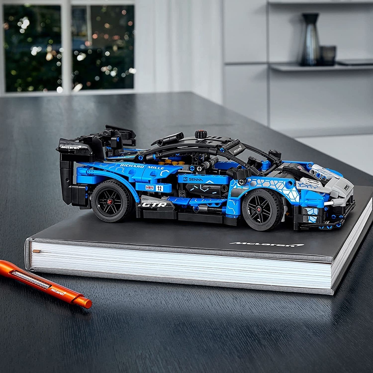 LEGO McLaren Senna GTR - Thumbnail