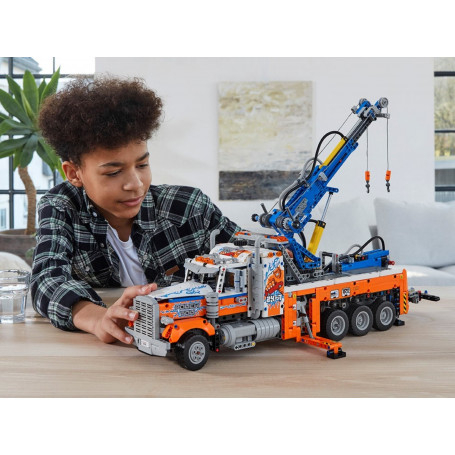 LEGO Technic Ağır Yük Çekici Kamyonu - Thumbnail