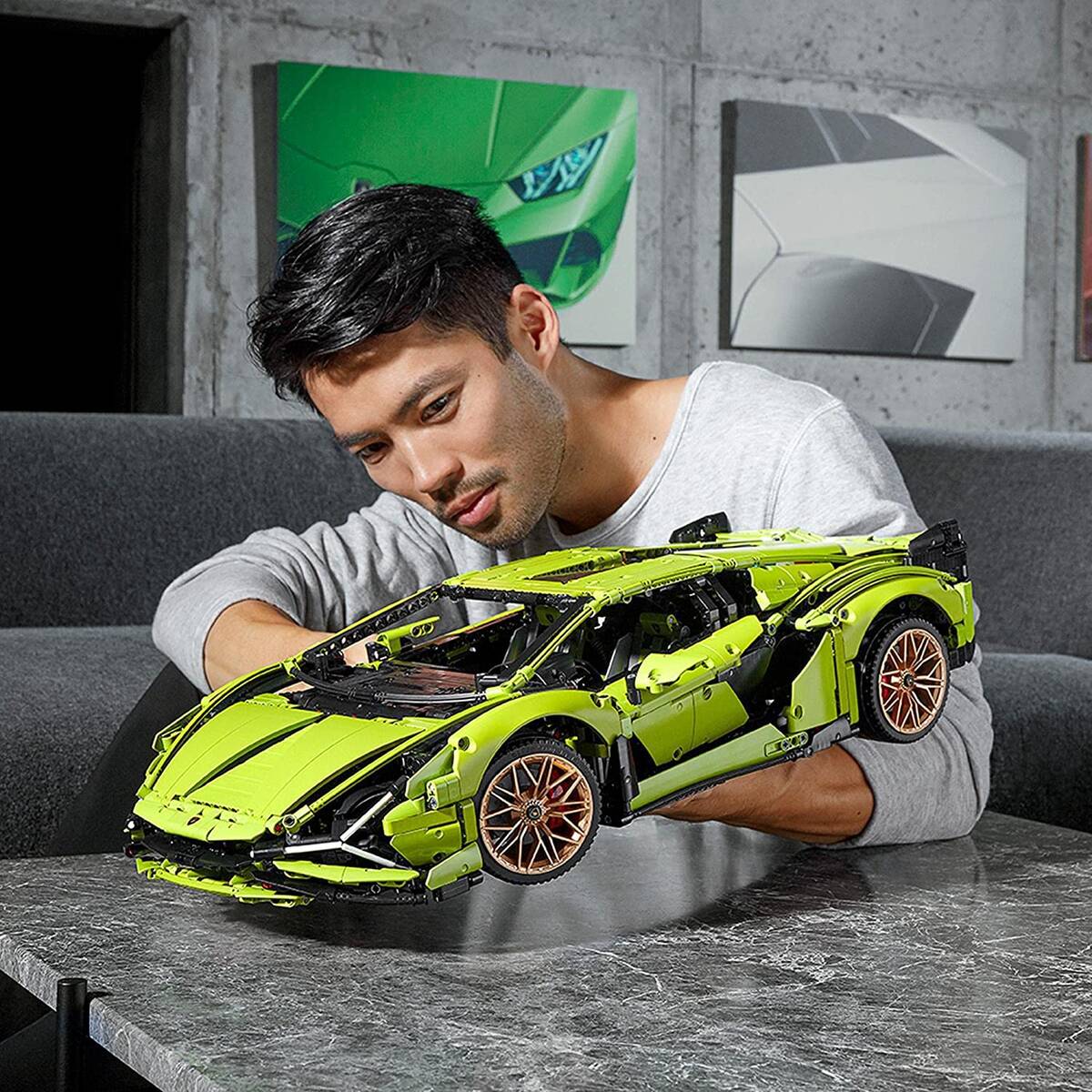 LEGO Technic Lamborghini Sián FKP