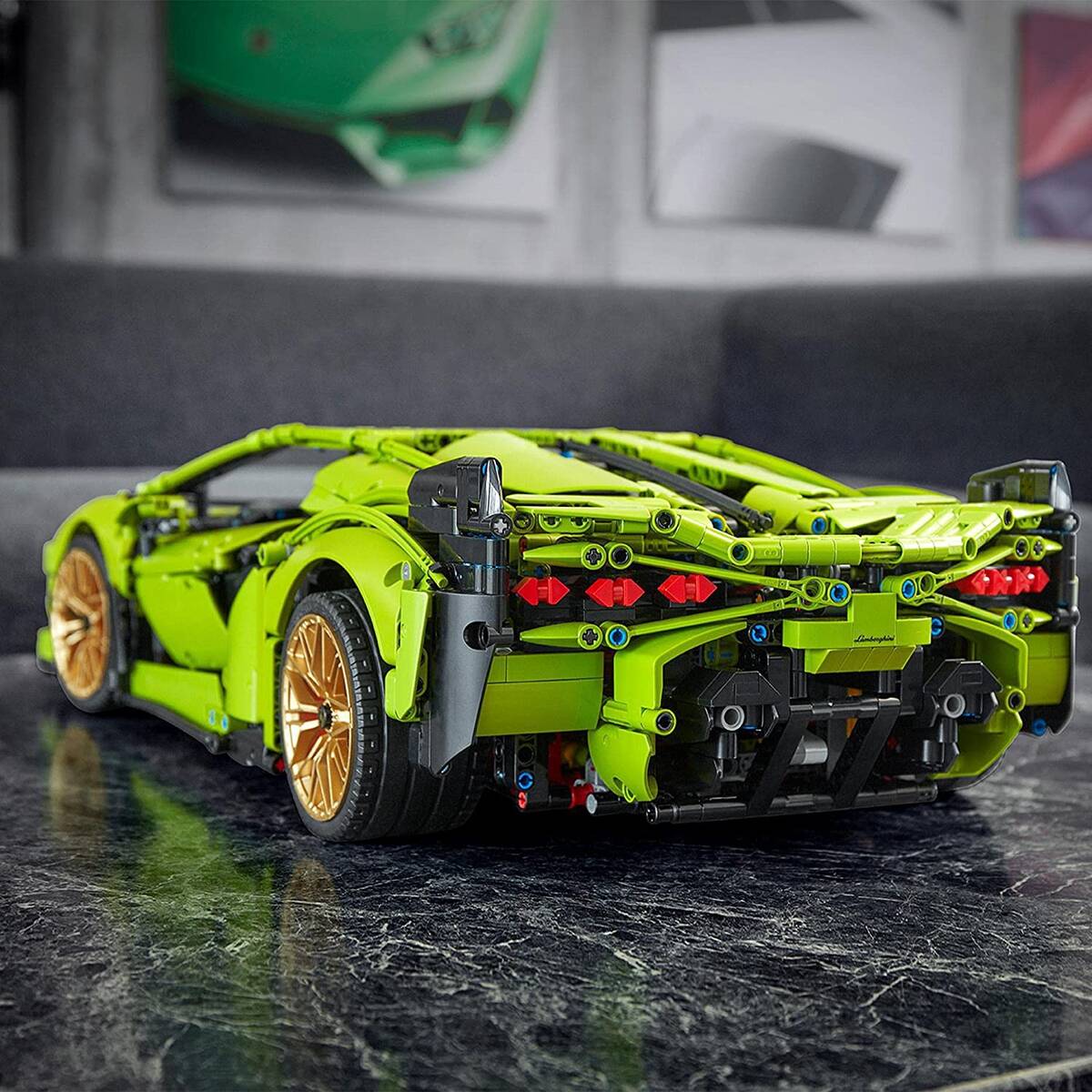 LEGO Technic Lamborghini Sián FKP