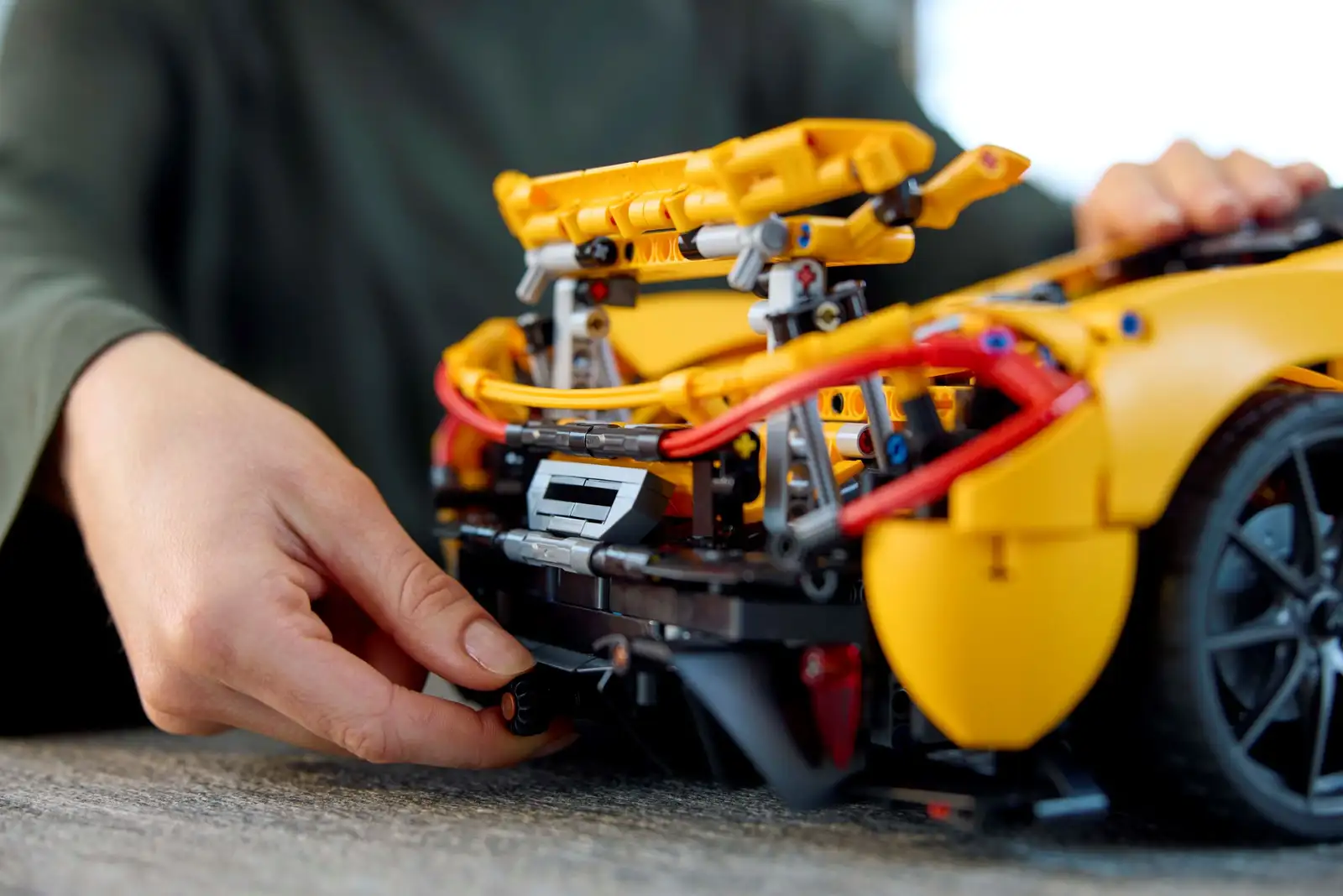 Lego Technic McLaren P1™ 42172