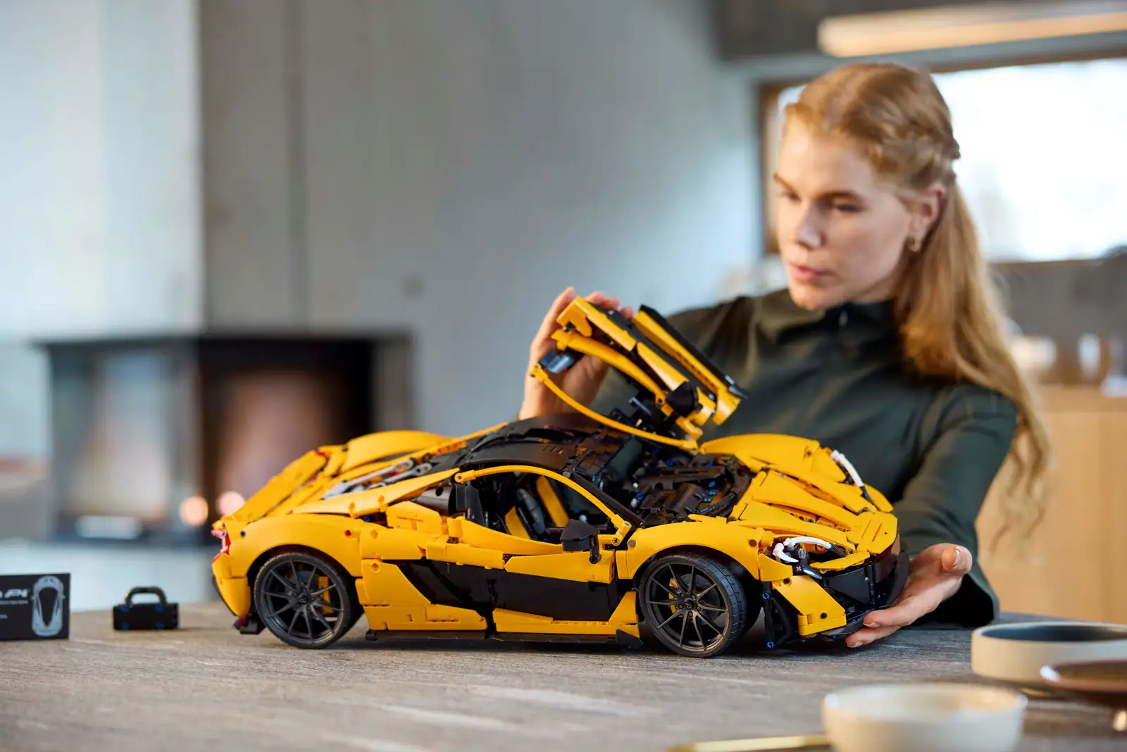 Lego Technic McLaren P1™ 42172