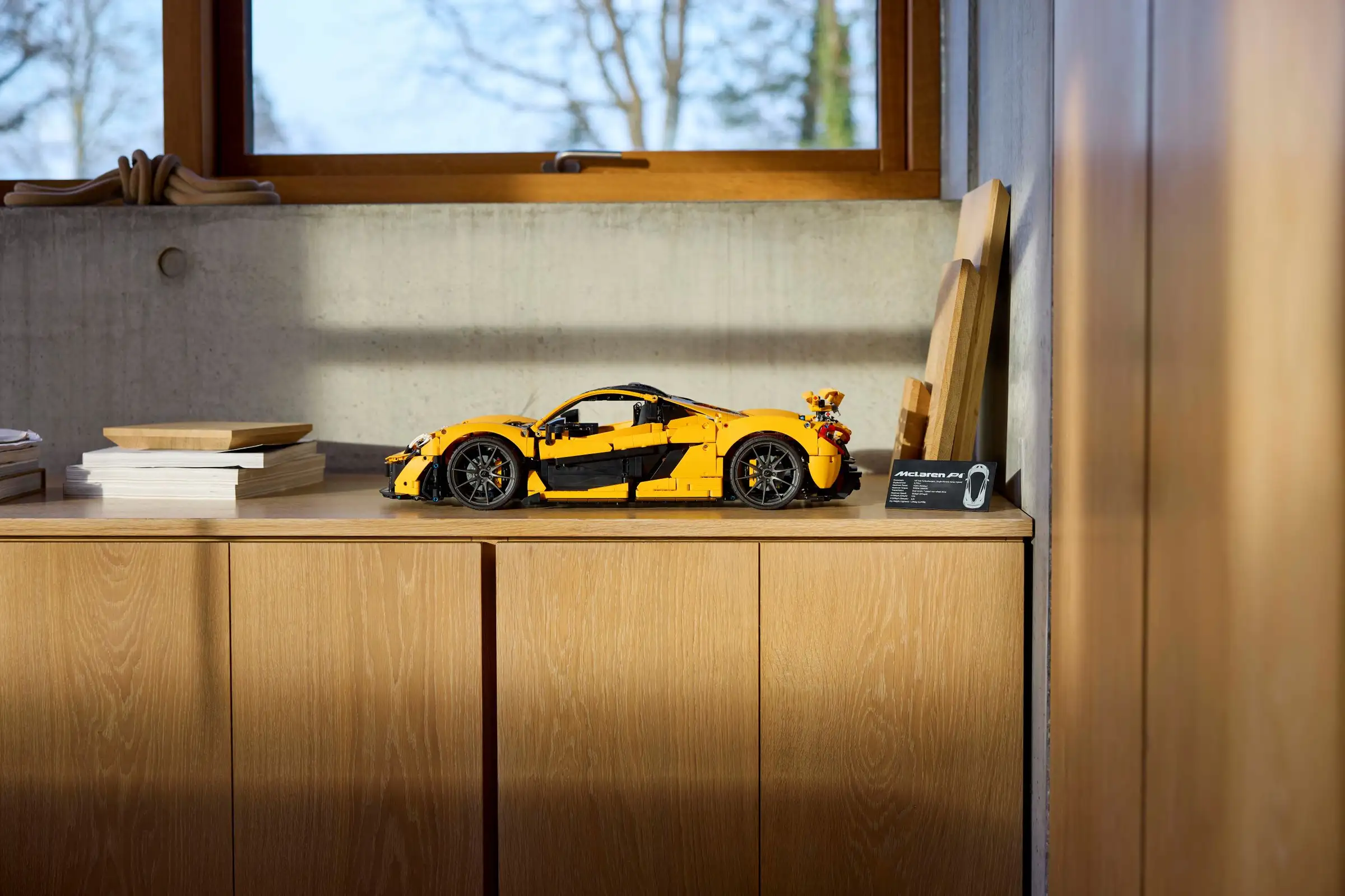 Lego Technic McLaren P1™ 42172