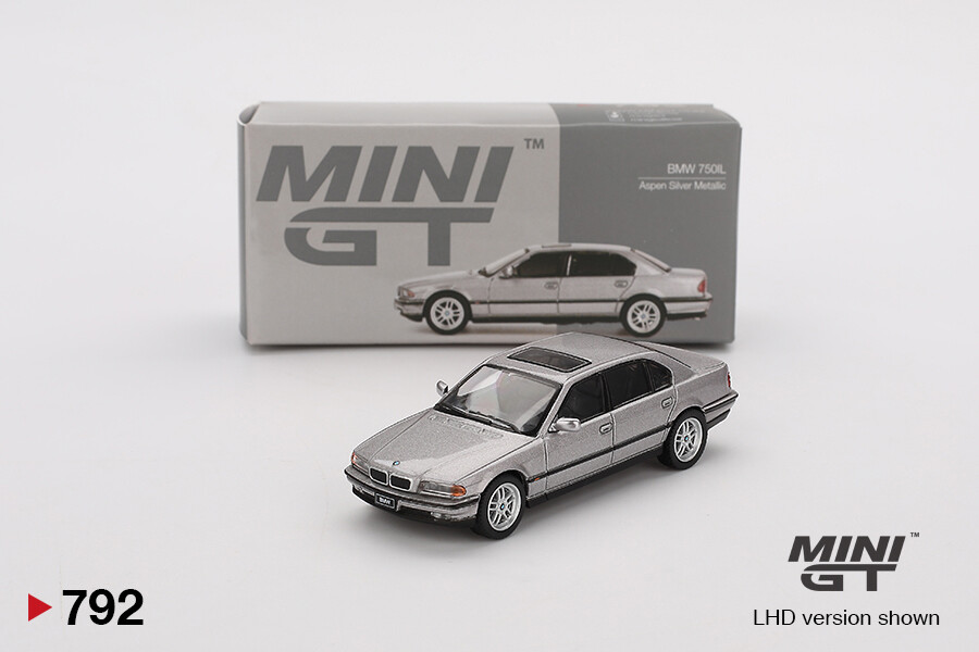 Mini GT - Mini GT 1/64 BMW 750IL Aspen Silver Metallic MGT00792