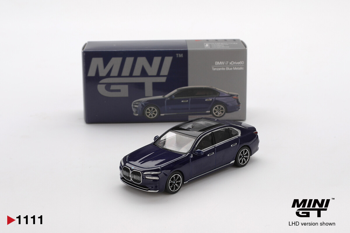 Mini GT - Mini GT 1/64 BMW i7 xDrive60 Tanzanite Blue Metallic MGT01111