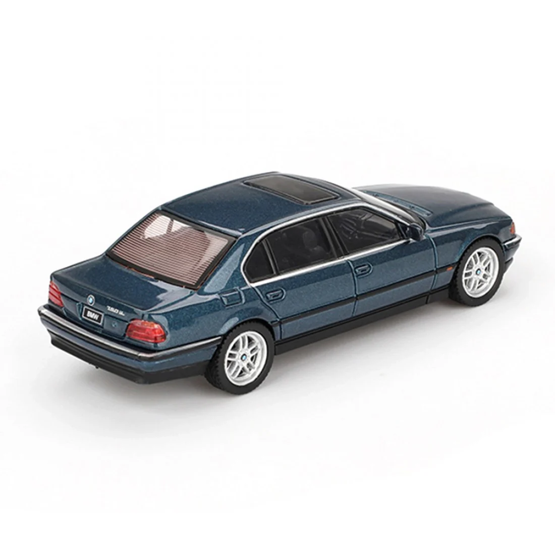 Mini GT 1/6 BMW 750IL Sorrento BlueMetallic - Blister Paket MGT00894-BL - Thumbnail