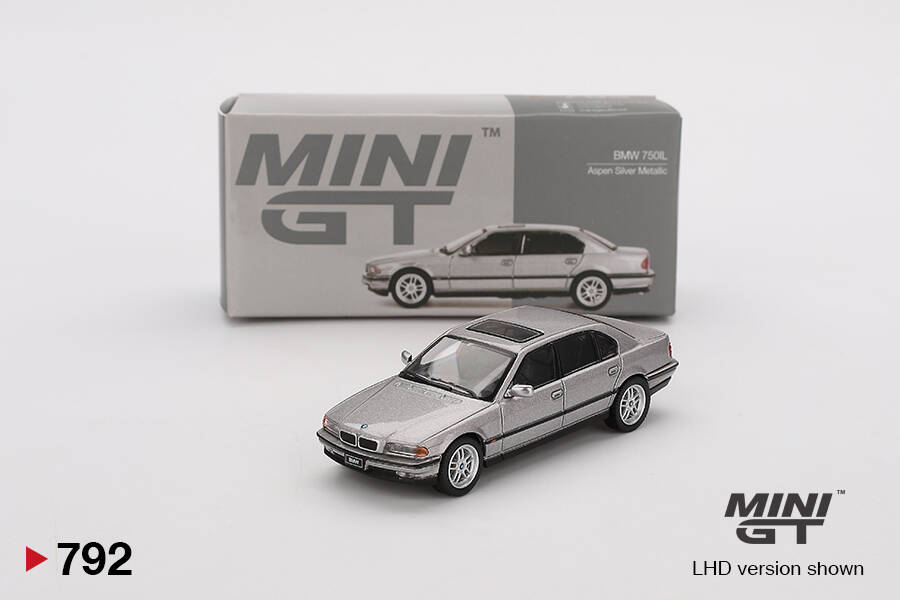 Mini GT 1/64 BMW 750IL Aspen Silver Metallic MGT00792
