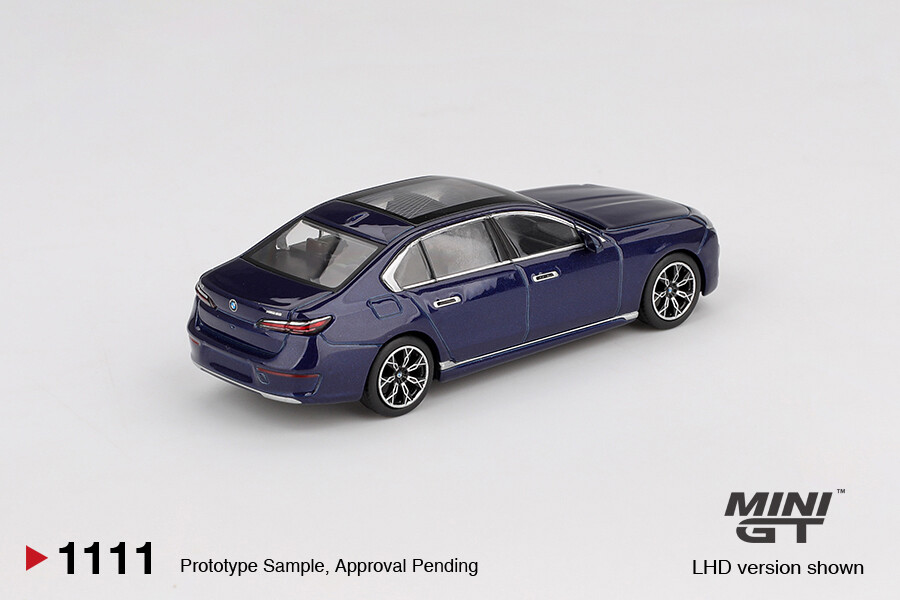 Mini GT 1/64 BMW i7 xDrive60 Tanzanite Blue Metallic MGT01111 - Thumbnail