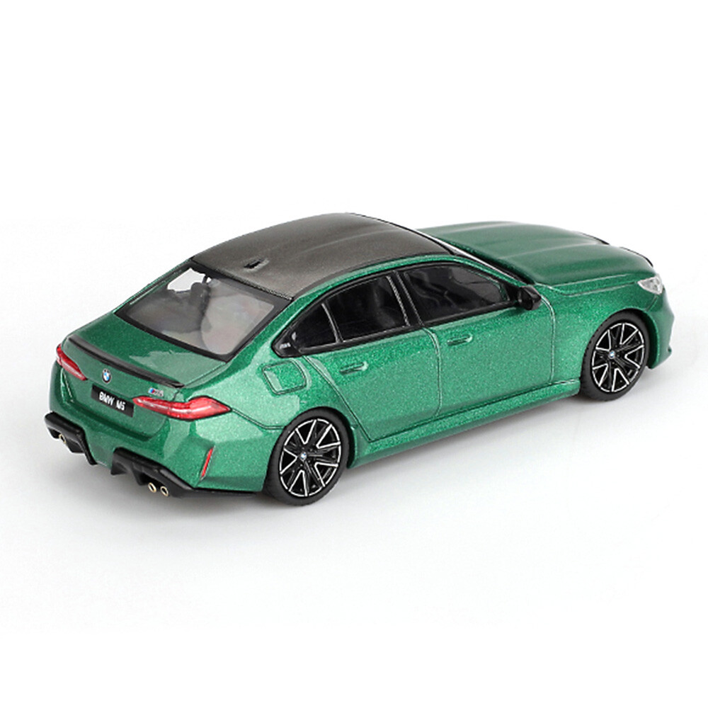 Mini GT 1/64 BMW M5 (G90) Isle of Man Green Metallic - Blister Paket MGT01086-BL - Thumbnail
