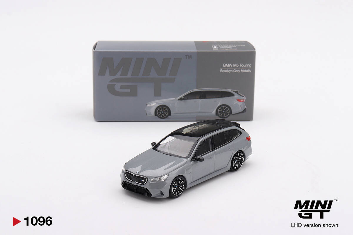 Mini GT 1/64 BMW M5 Touring (G99) Brooklyn Grey Metallic MGT01096