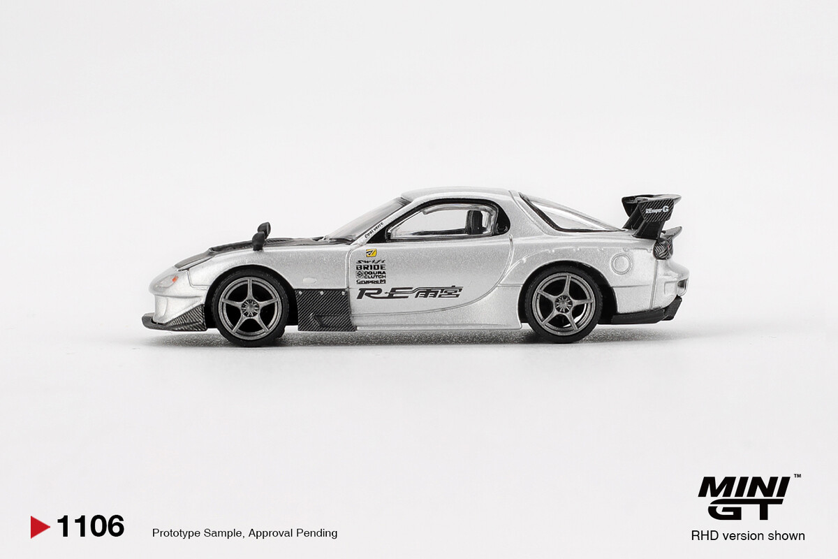 Mini GT 1/64 Mazda RX-7 RE-Amemiya Silver Metallic MGT01106 - Thumbnail
