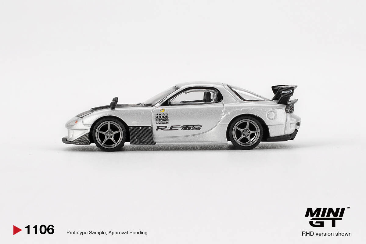 Mini GT 1/64 Mazda RX-7 RE-Amemiya Silver Metallic MGT01106