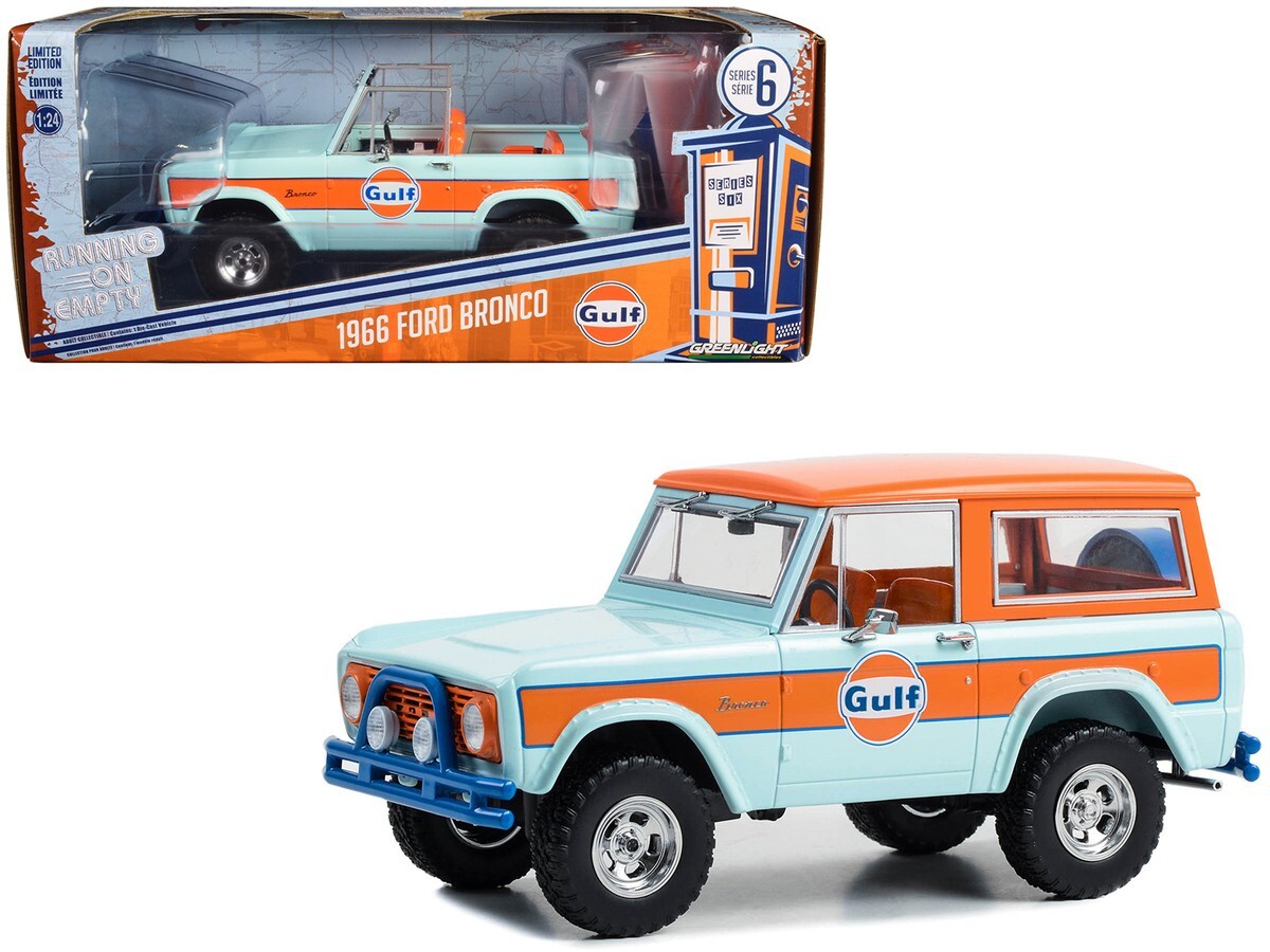 Greenlight 1/24 Running on Empty Series 6- 1966 Ford Bronco - Gulf Oil 85070-A - Thumbnail