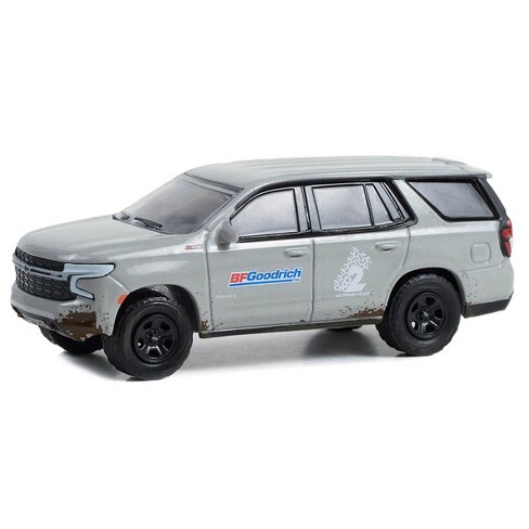 Greenlight 1/64 Blue Collar Collection Series 12- 2022 Chevrolet Tahoe Z71 35260-F - Thumbnail