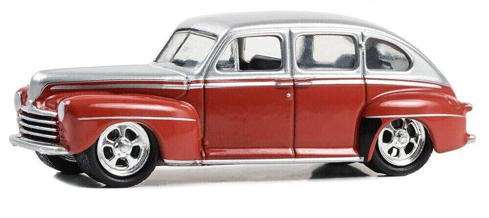 Greenlight 1/64 California Lowriders Series 4 - 1947 Ford Fordor Super Deluxe - Silver Metallic over Red Two-Tone 63050-A