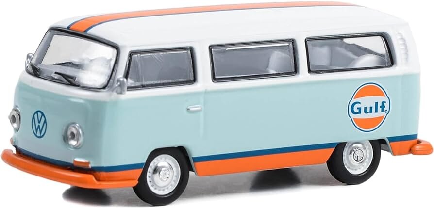 Greenlight 1/64 Club Vee-Dub Series 17 - 1968 Volkswagen Type 2 (T2) - Gulf Oil Solid Pack 36080-C - Thumbnail