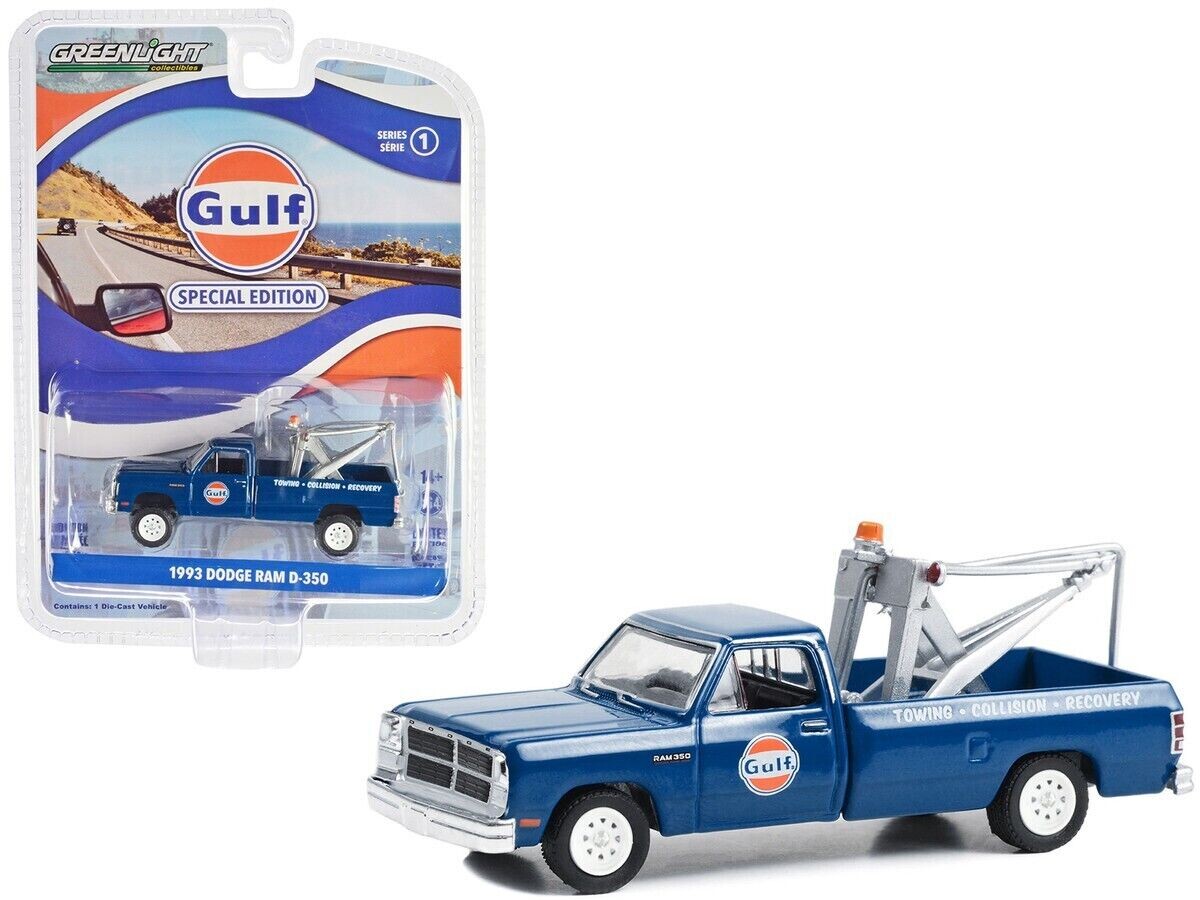 Greenlight 1/64 Gulf Oil Special Edition Series 1- 1993 Dodge Ram D-350 Tow Truck with Drop 41135-F - Thumbnail
