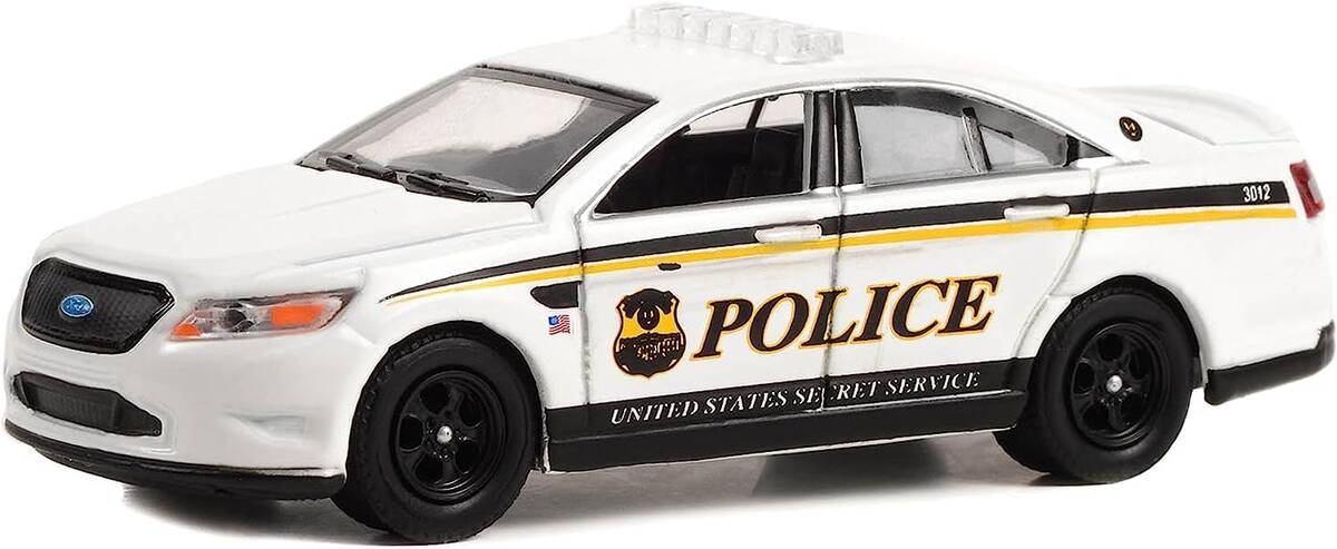 Greenlight 1/64 Hot Pursuit Special Edition - United States Secret Service Police Assortment - 2015 Ford Police Interceptor 43015-D