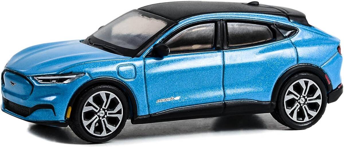 Greenlight 1/64 Showroom Floor Series 3- 2022 Mustang Mach-E Premium - Grabber Blue Metallic 68030-A