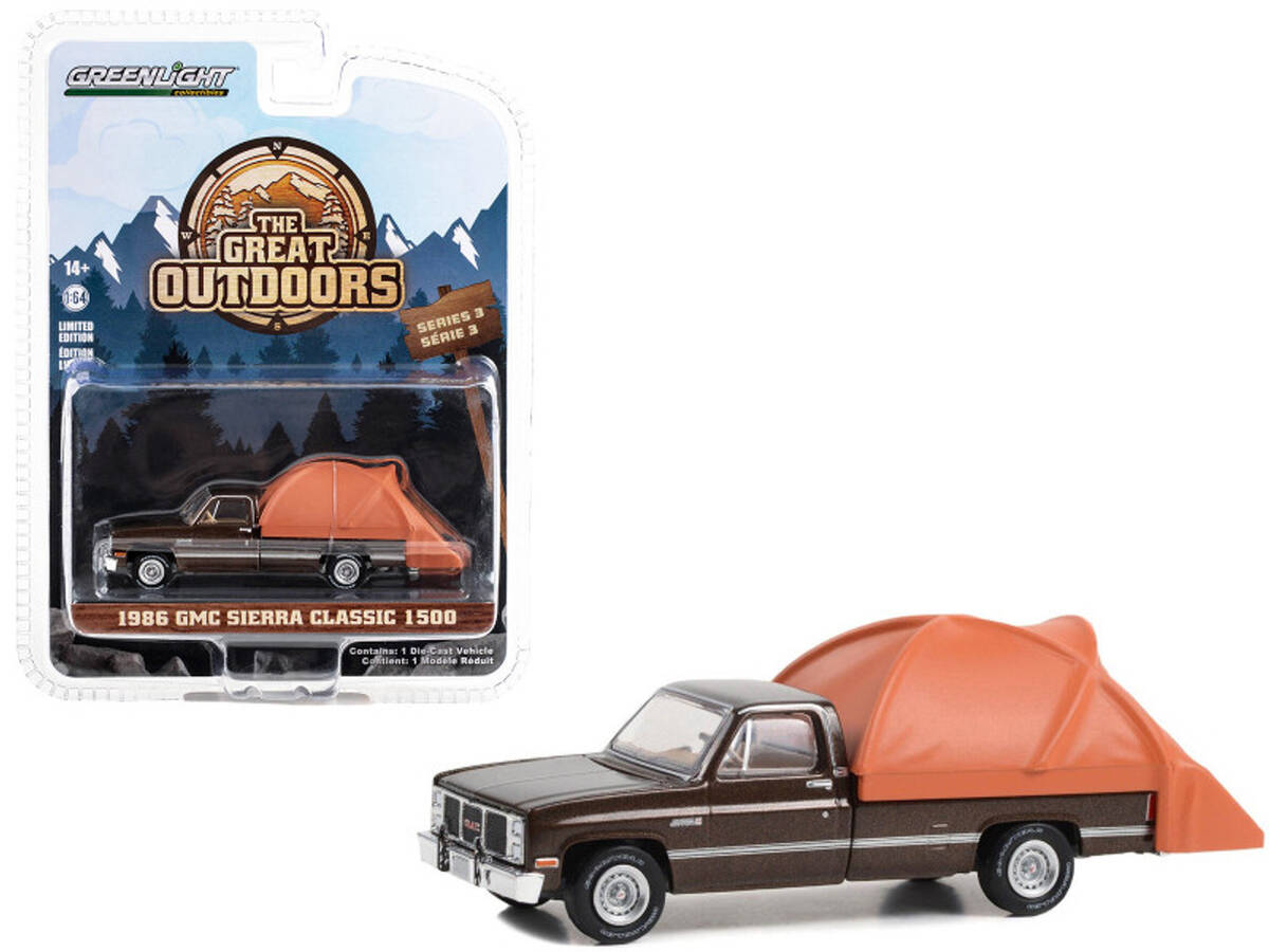 Greenlight 1/64 The Great Outdoors Series 3- 1986 GMC Sierra Classic 1500 38050-D
