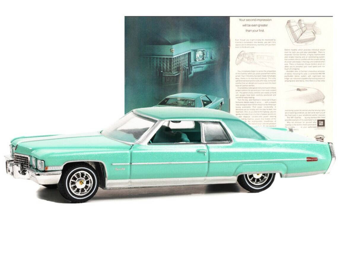 Greenlight 1/64 Vintage Ad Cars Series 9- 1971 Cadillac Coupe deVille 39130-D