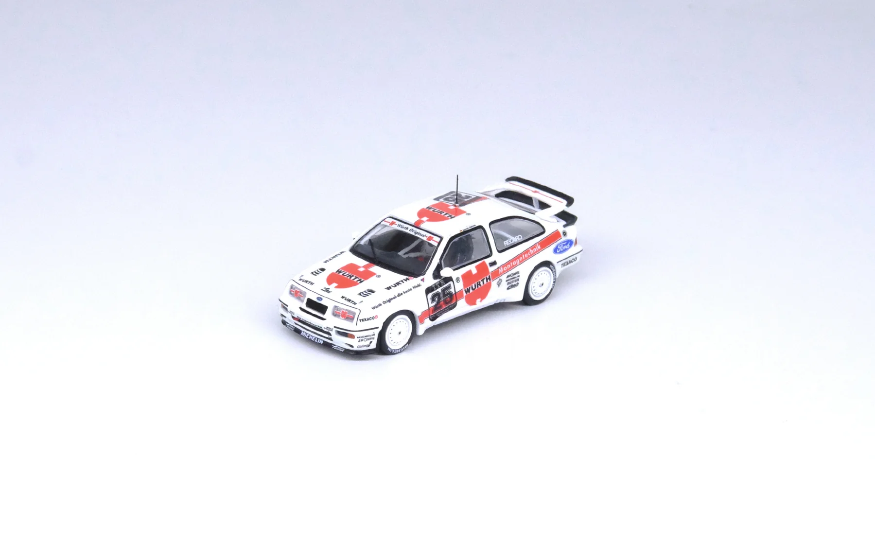 Inno - Inno 1/64 FORD SIERRA RS500 COSWORTH #25  Inno - Inno 1/64 FORD SIERRA RS500 COSWORTH #25