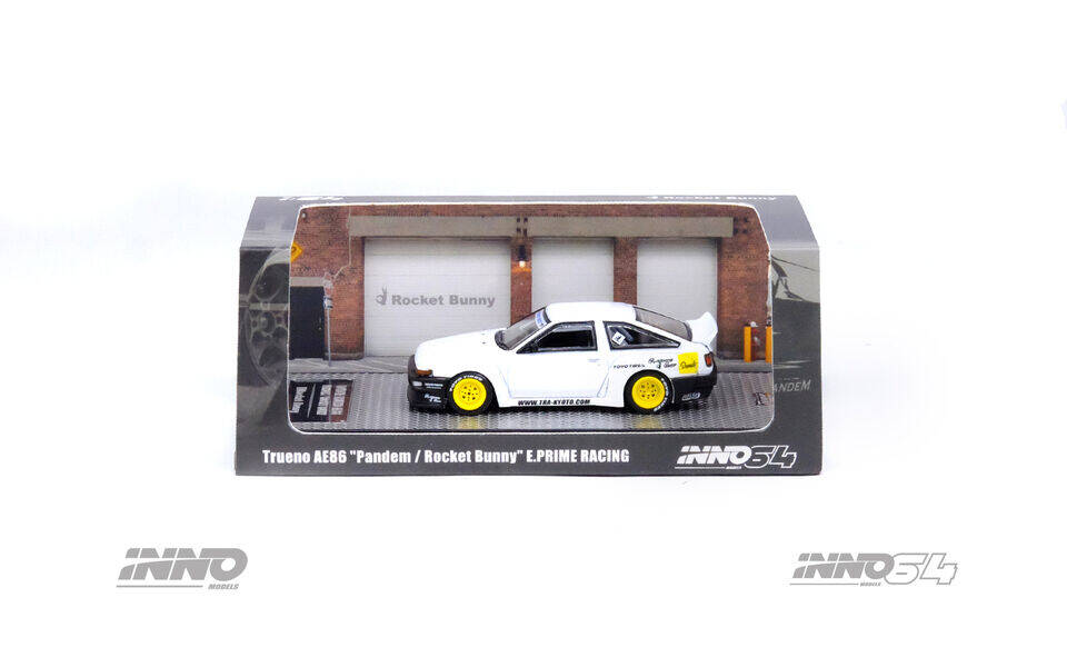 Inno 1/64 TOYOTA COROLLA TRUENO AE86 