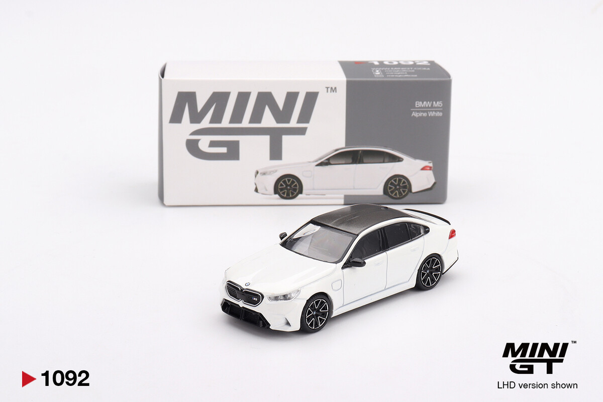 Mini GT - (ÖN SATIŞ) Mini GT 1/64 BMW M5 Alpine White MGT01092