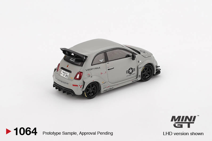 (ÖN SATIŞ) Mini GT 1/64 Abarth 595 LB-WORKS x Abas Works Fighters MGT01064