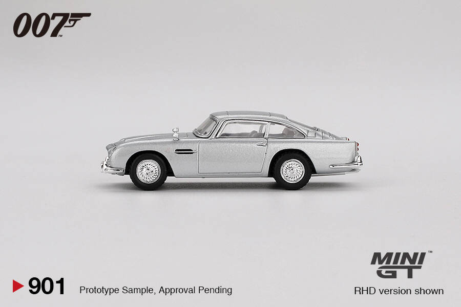 Mini GT 1/64 Aston Martin DB5 James Bond “Thunderball” / English Blister Paket MGT00901-007E