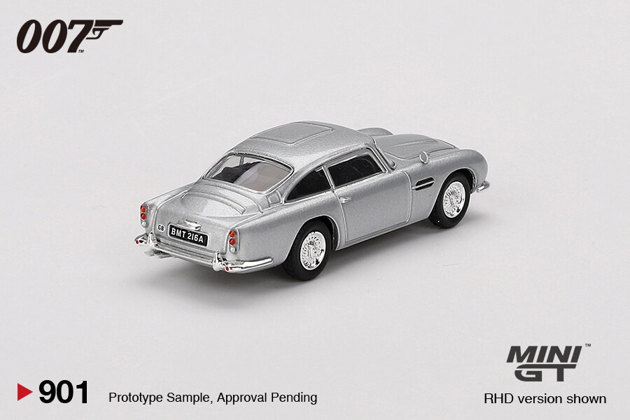 Mini GT 1/64 Aston Martin DB5 James Bond “Thunderball” / English Blister Paket MGT00901-007E - Thumbnail